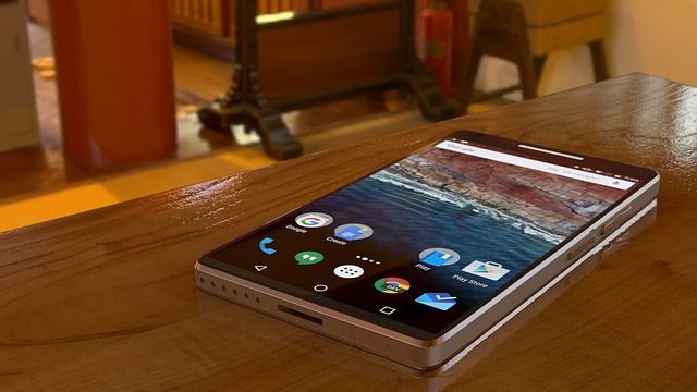 Smartphone mit Android Betriebssystem
