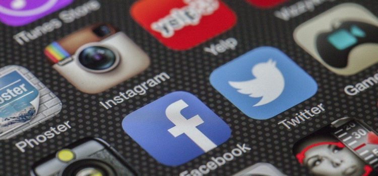 Die erfolgreichsten Apps für das Smartphone Social Media Apps auf dem Smartphone